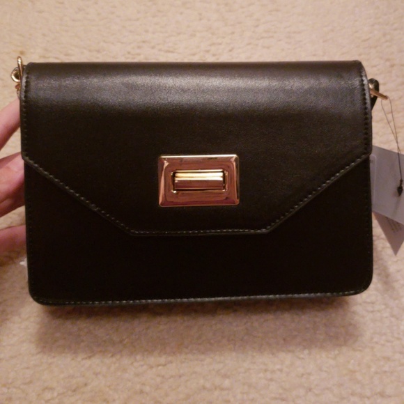 JustFab Bags Nwt Black And Gold Crossbody Purse Justfab Poshmark